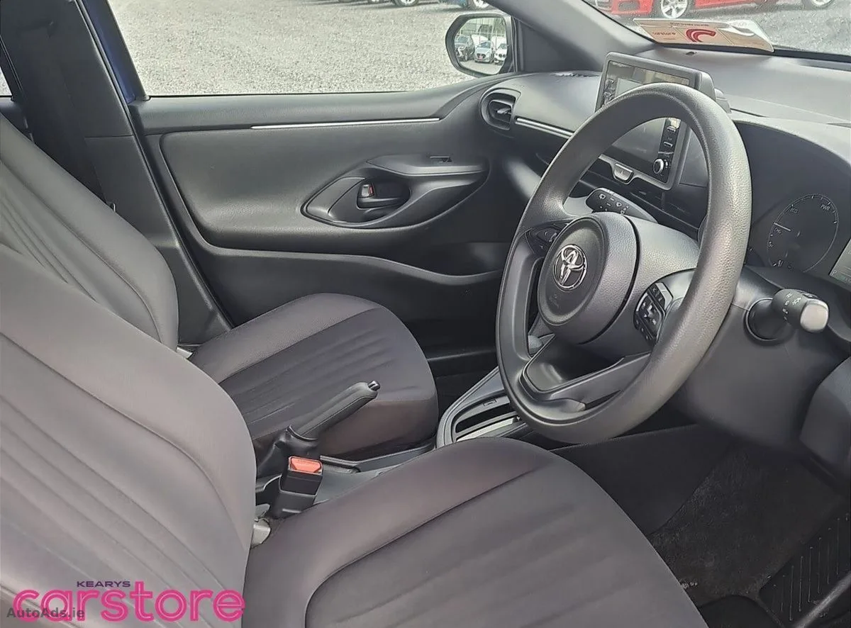 2022 Toyota Yaris – photo 12