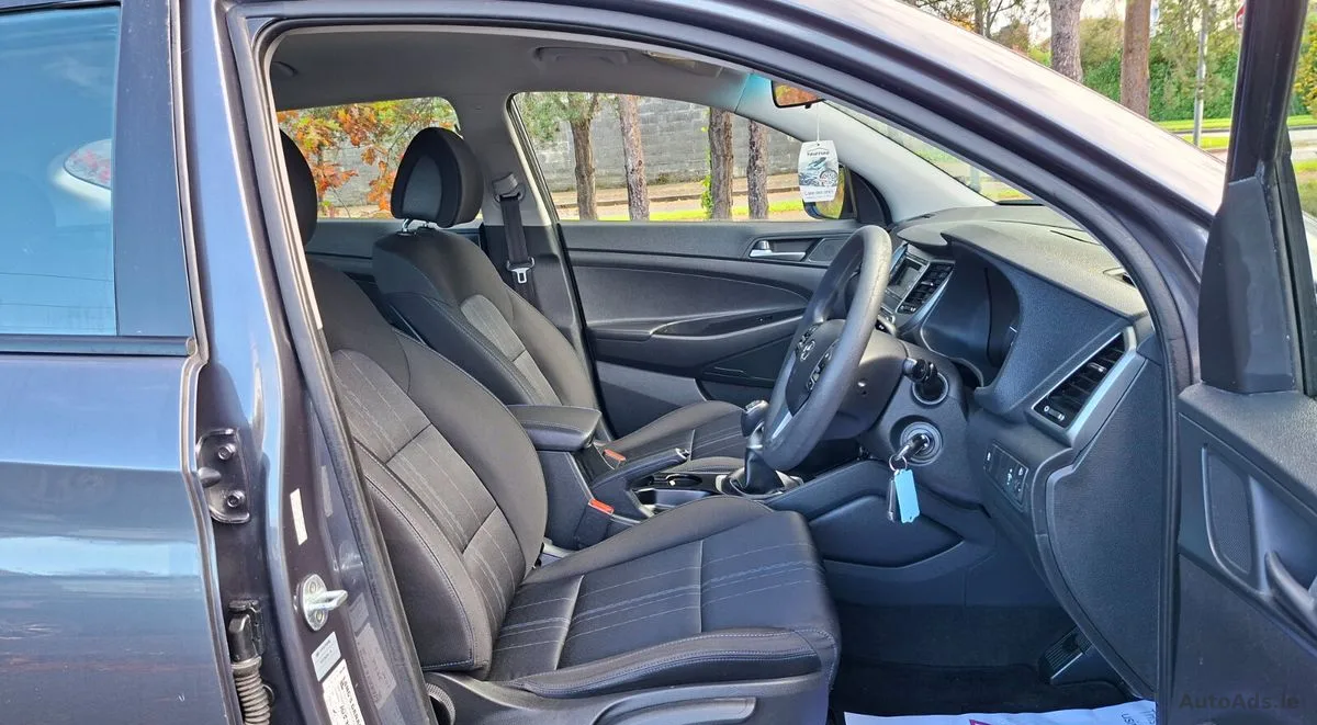 2017 Hyundai Tucson – photo 14
