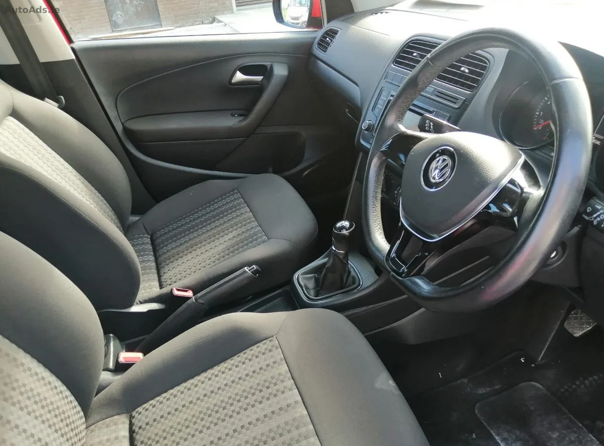 2015 Volkswagen Polo – photo 6
