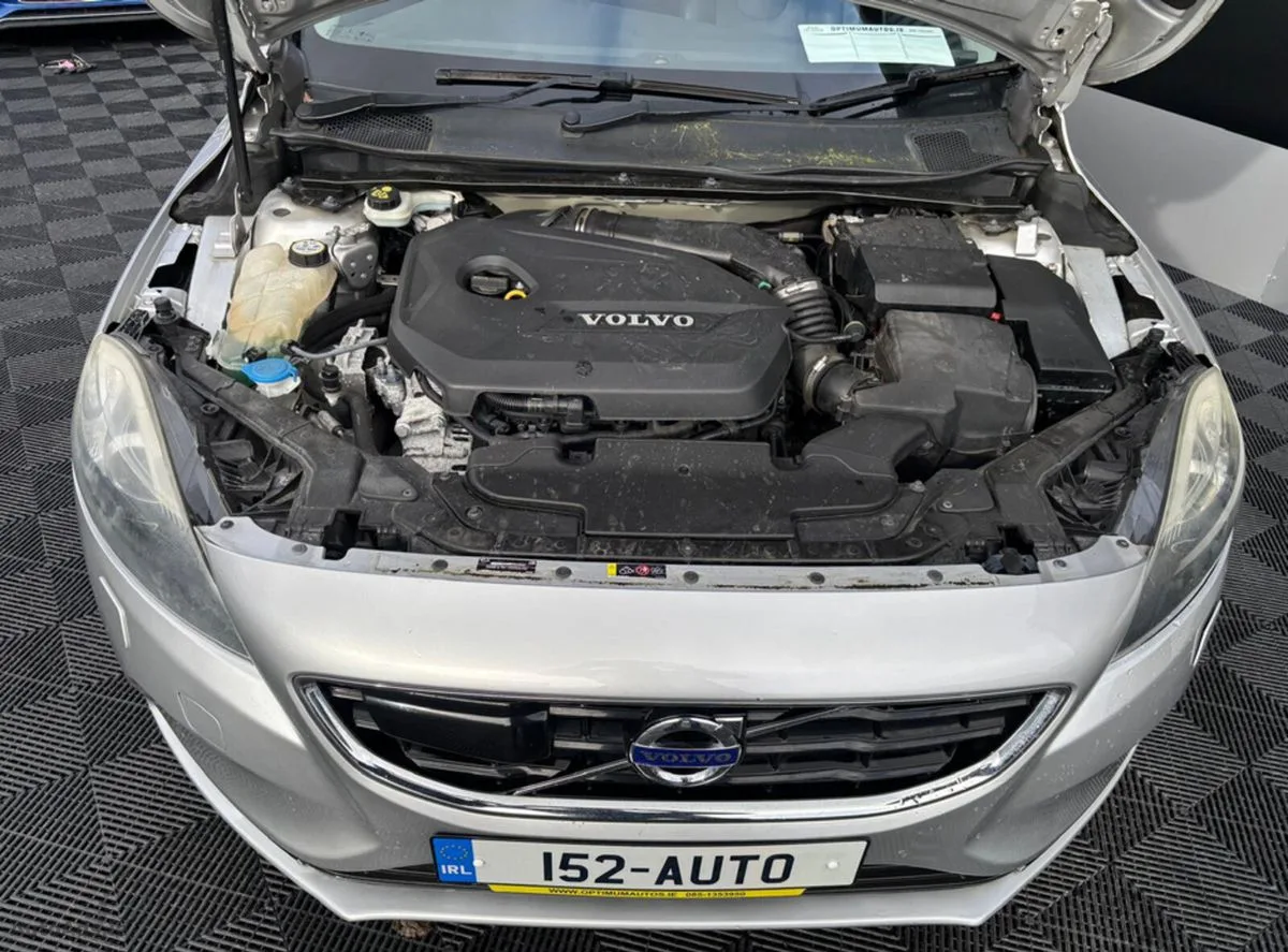 2015 Volvo V40 – photo 8