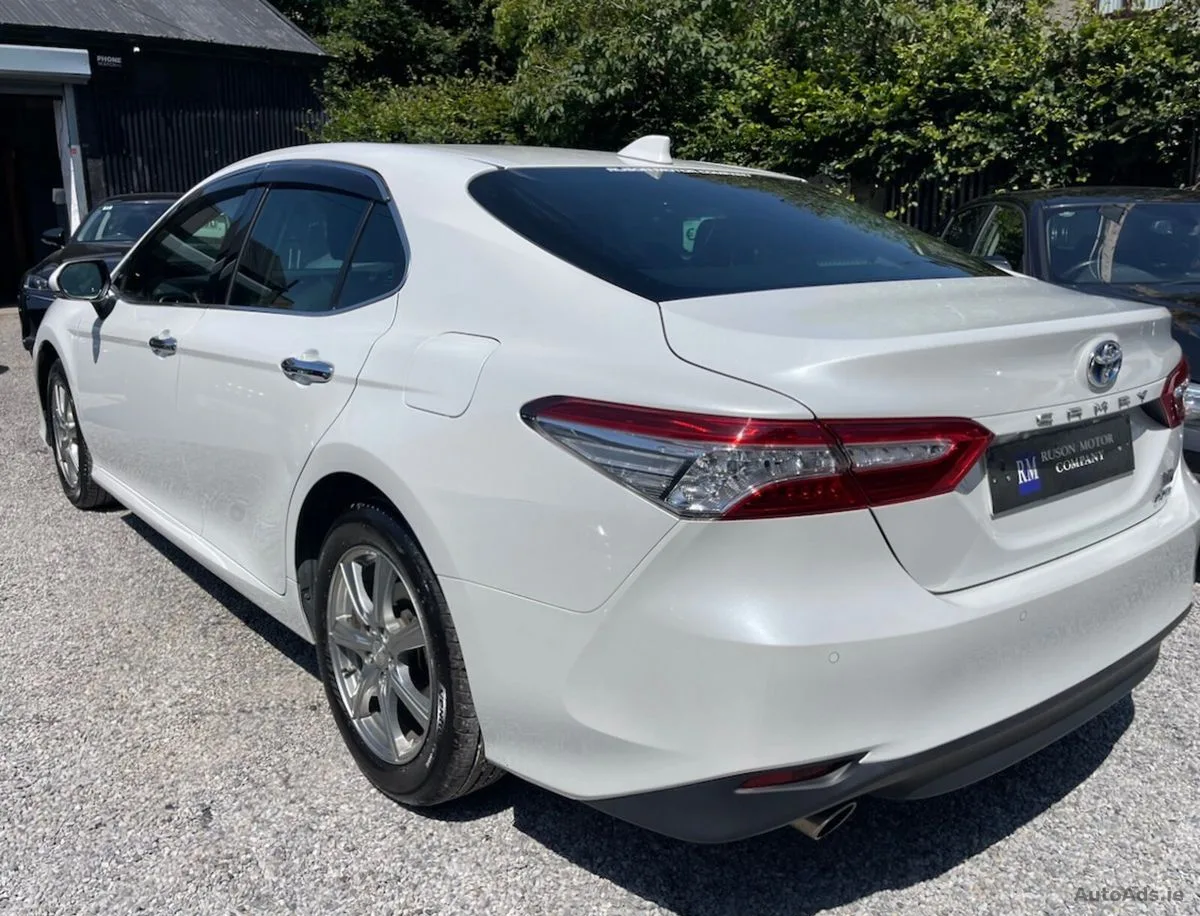 2021 Toyota Camry – photo 3