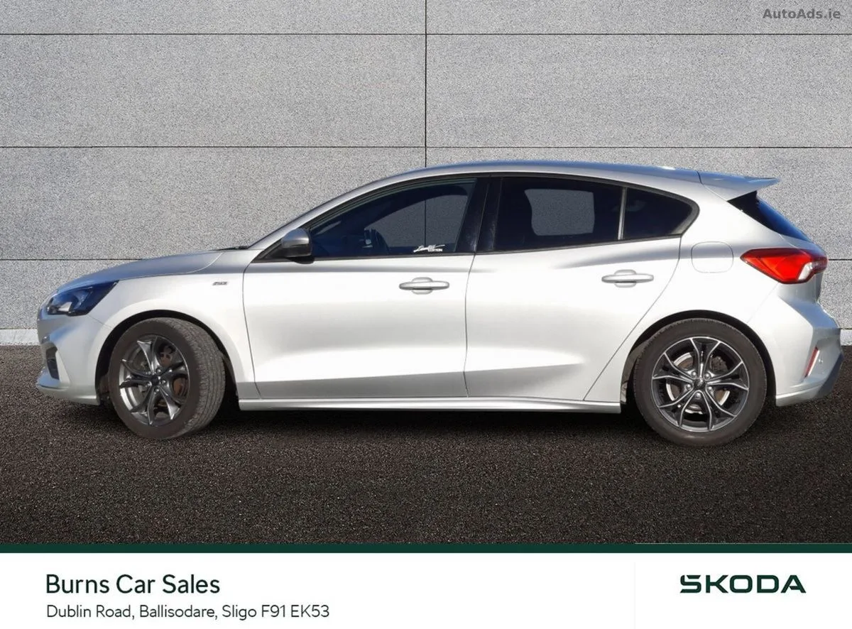 2021 Ford Focus – photo 6