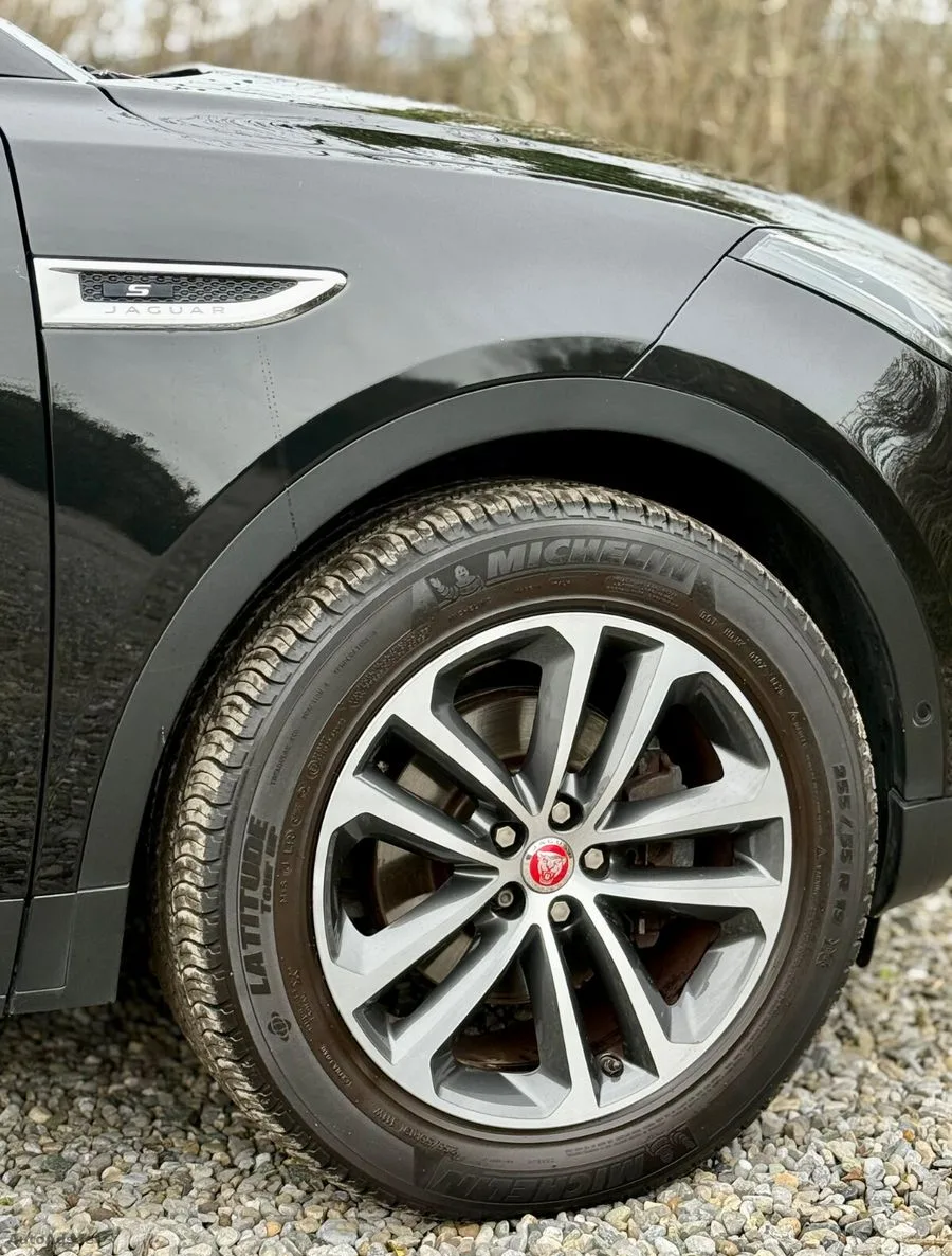 2019 Jaguar E-Pace – photo 6