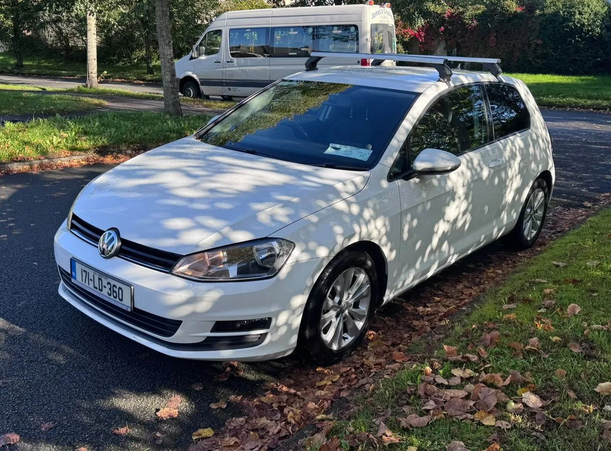 2017 Volkswagen Golf – photo 2