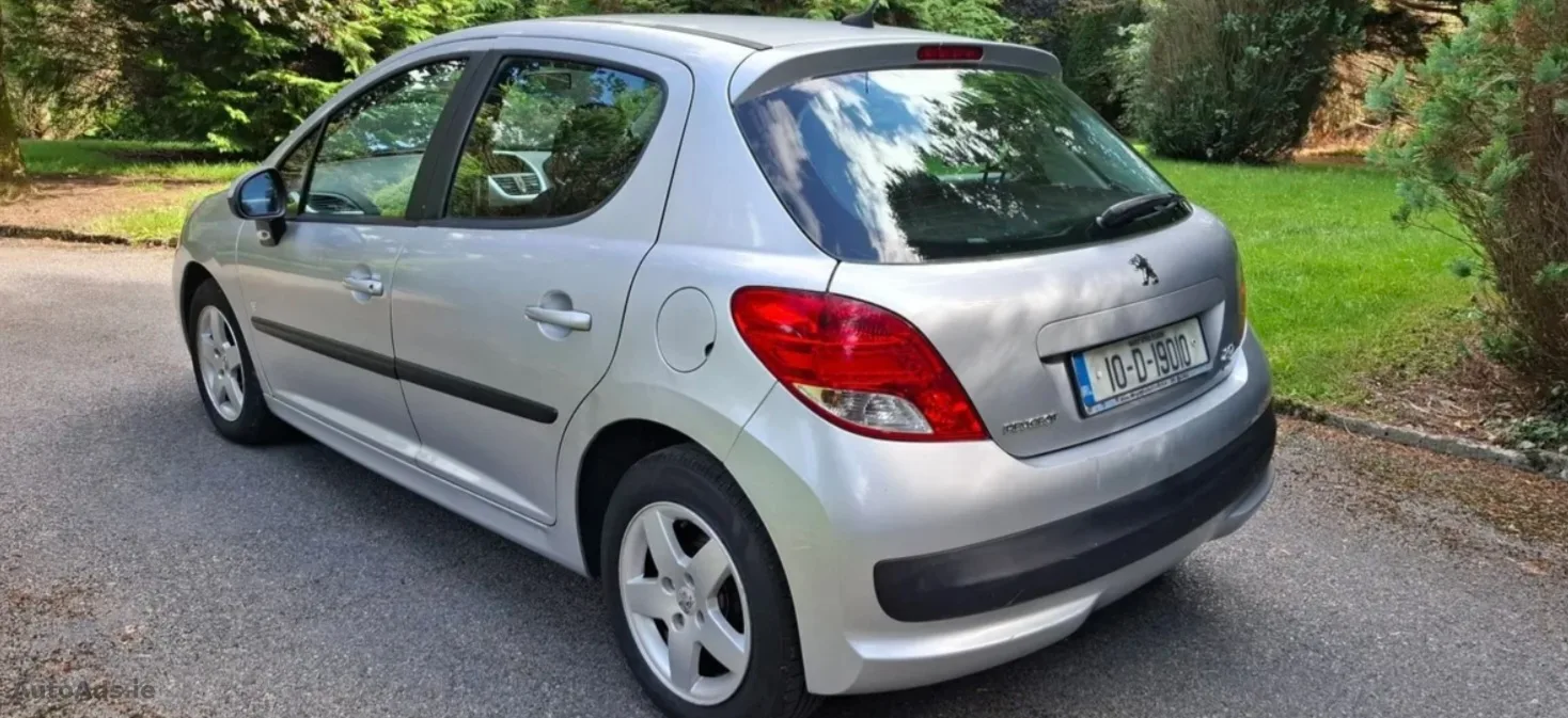 2010 Peugeot 207 – photo 2