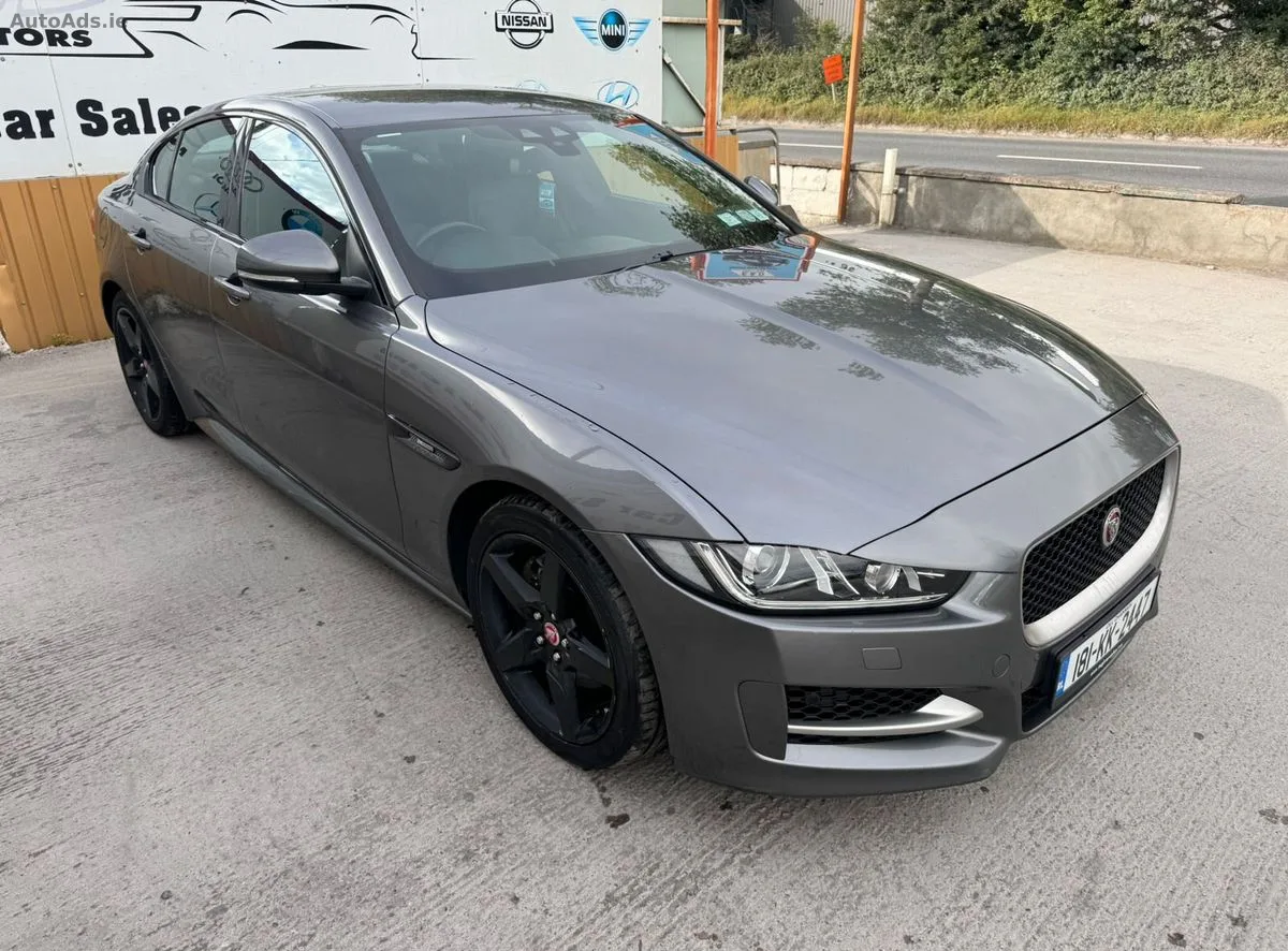 2018 Jaguar XE – photo 7