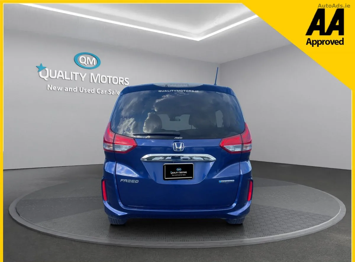 2017 Honda Freed – photo 6