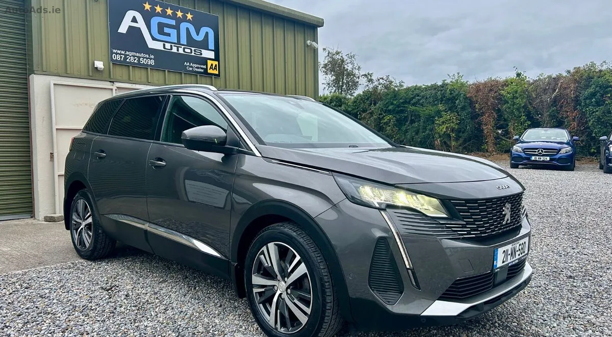 2021 Peugeot 5008