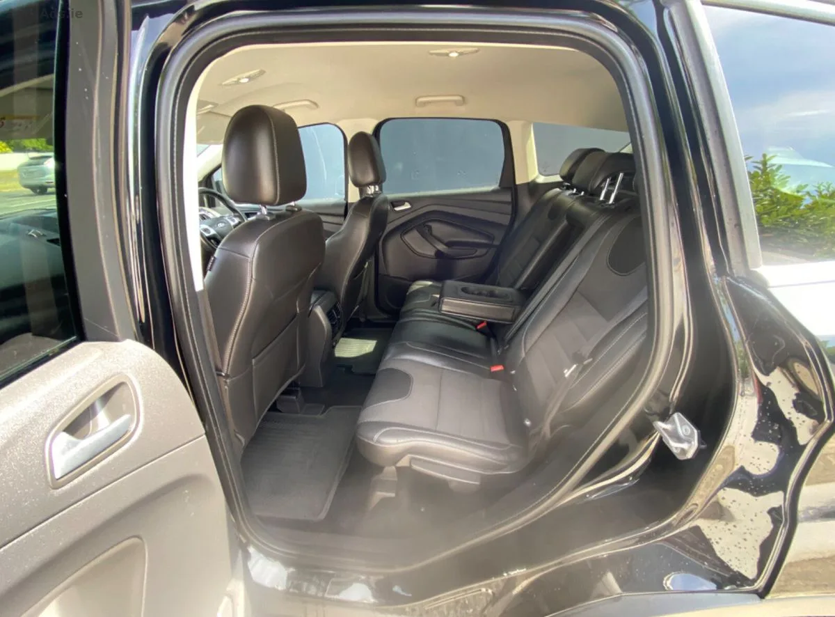 2016 Ford Kuga – photo 10