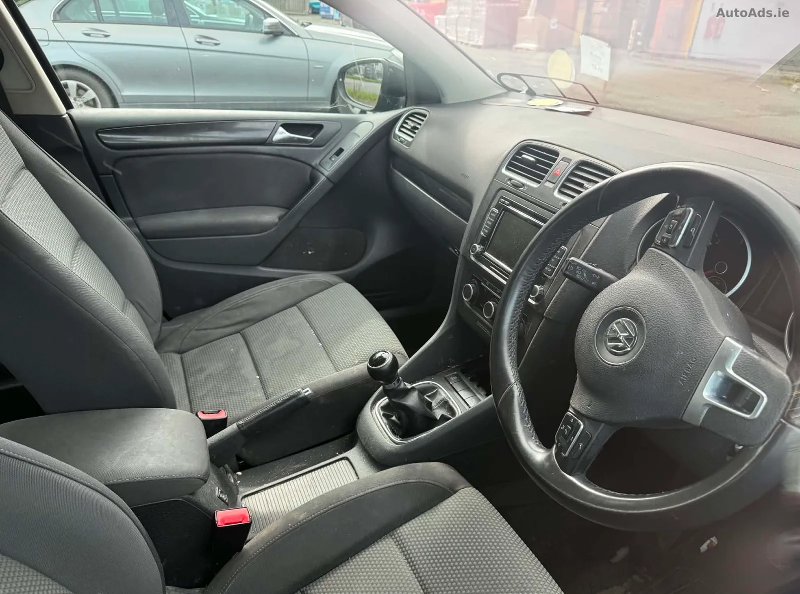 2012 Volkswagen Golf – photo 2