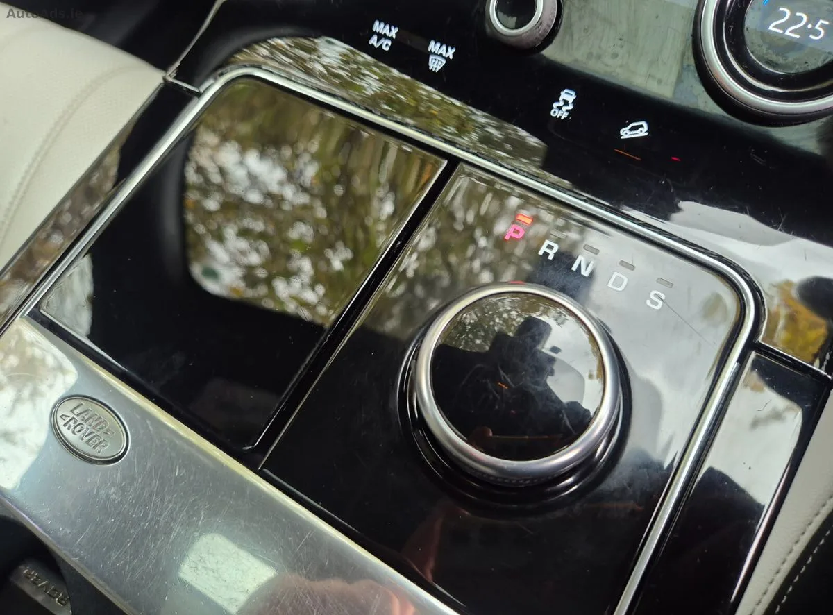 2019 Land Rover Range Rover Velar – photo 16