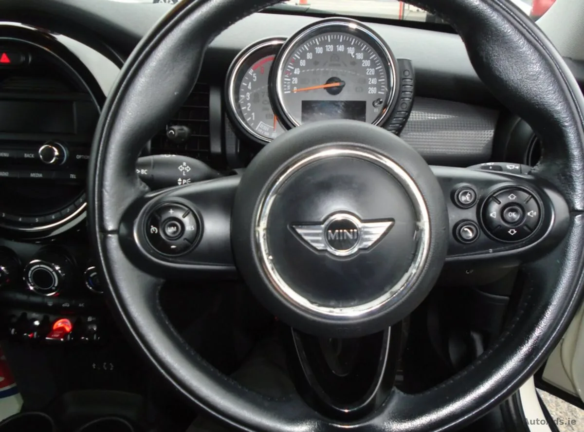 2014 Mini Cooper – photo 13