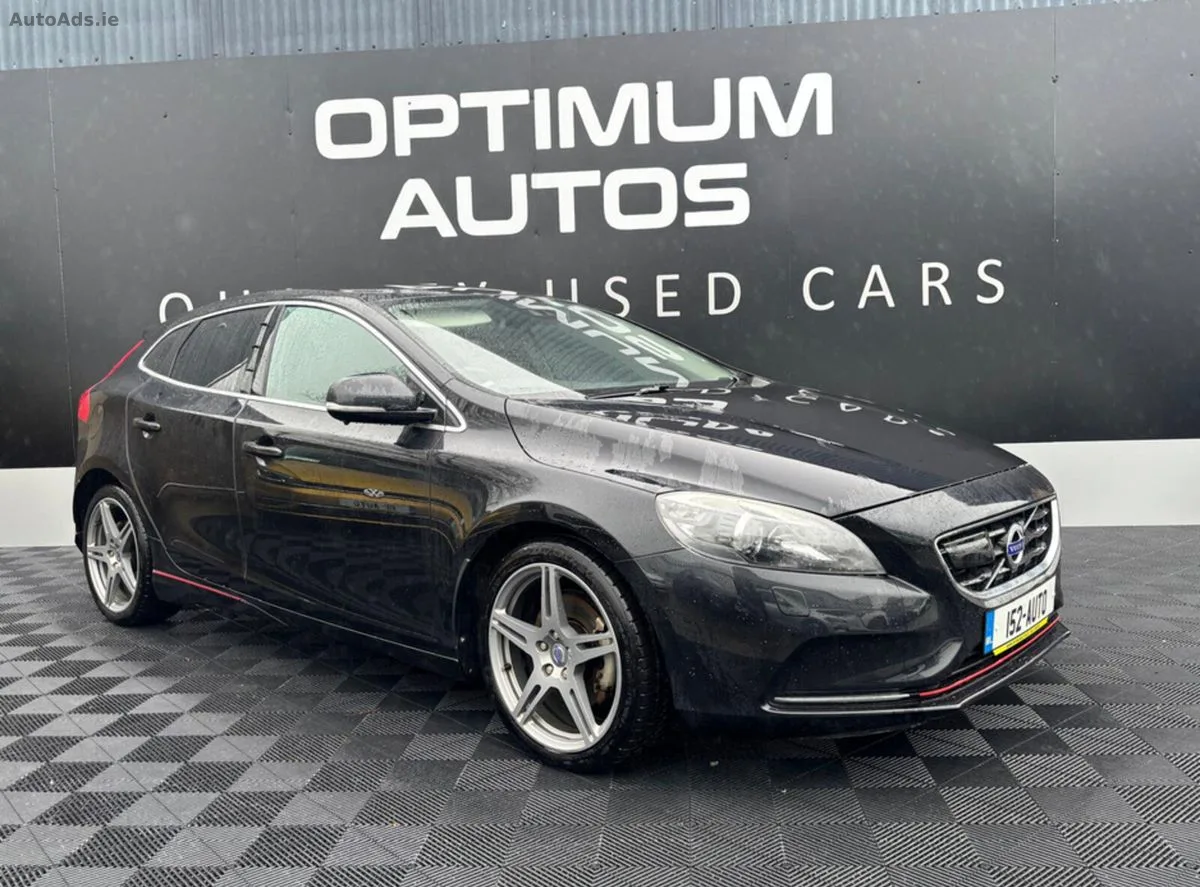 2015 Volvo V40