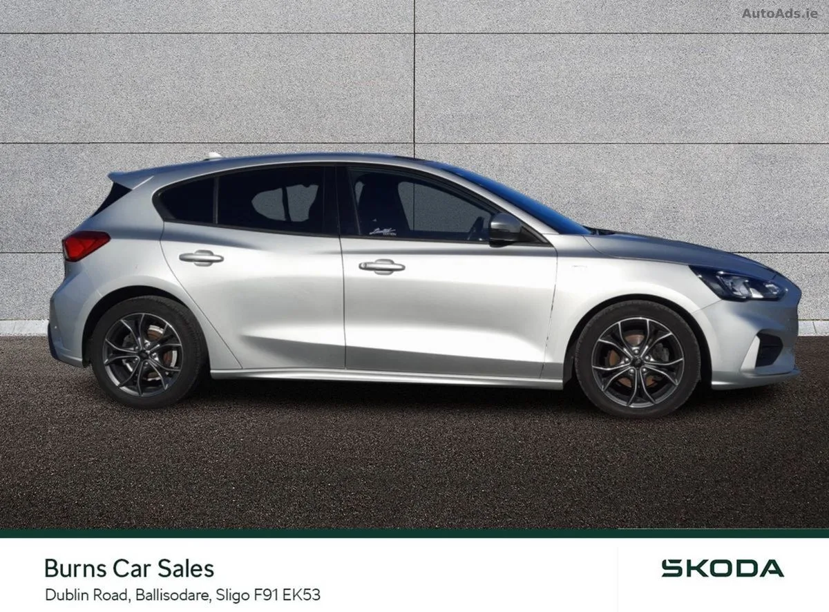 2021 Ford Focus – photo 11