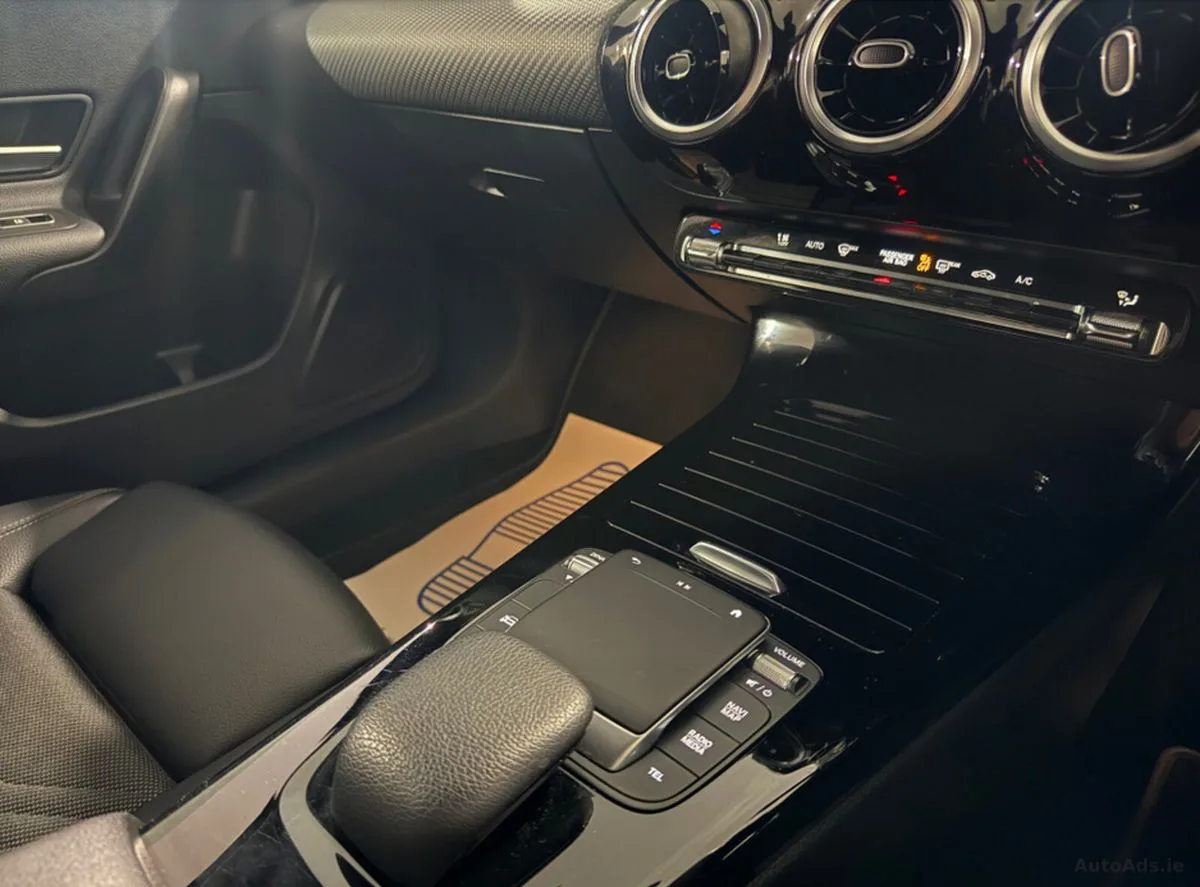 2021 Mercedes-Benz A-Class – photo 11