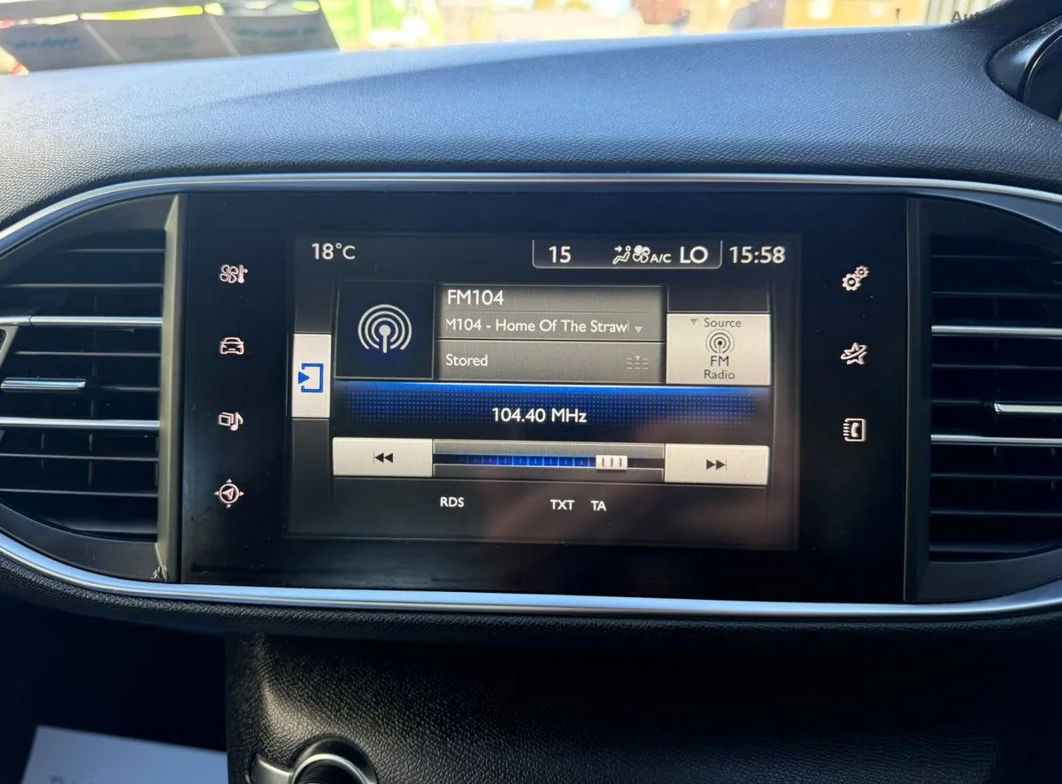 2014 Peugeot 308 – photo 13
