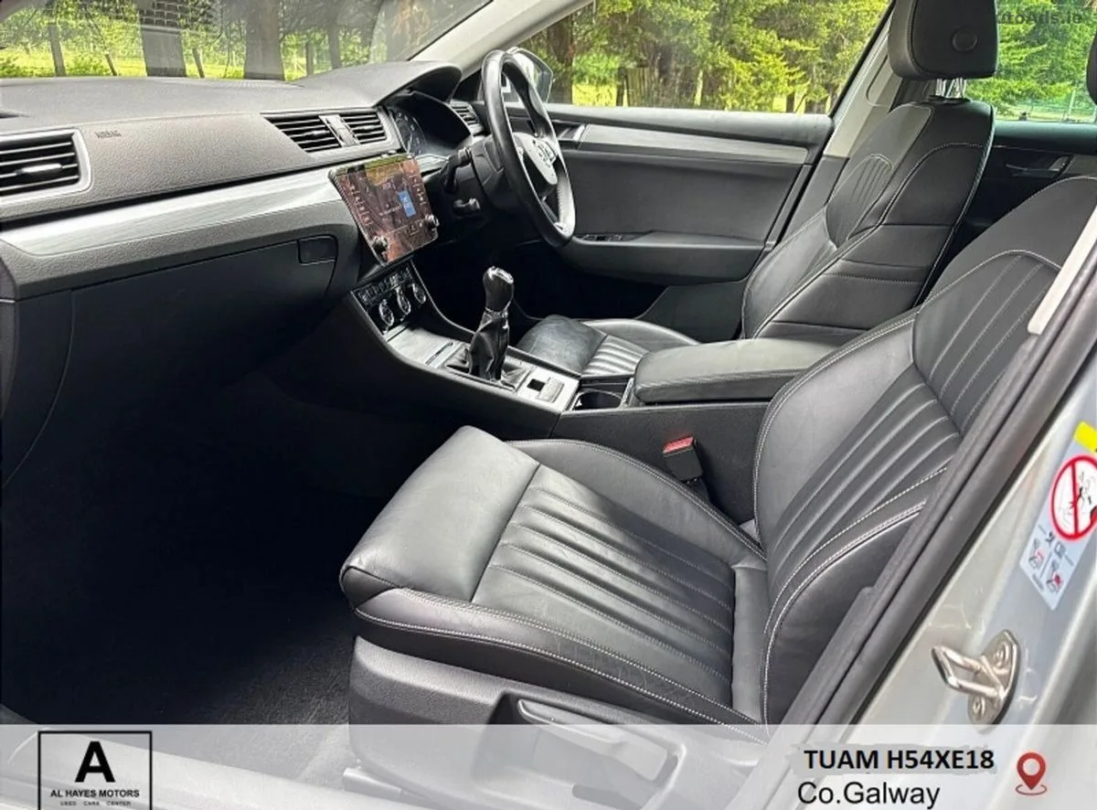 2021 Skoda Superb – photo 3