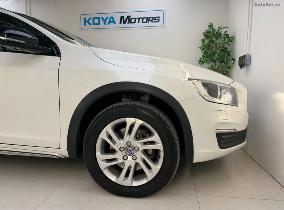 2017 Volvo V60 – photo 17