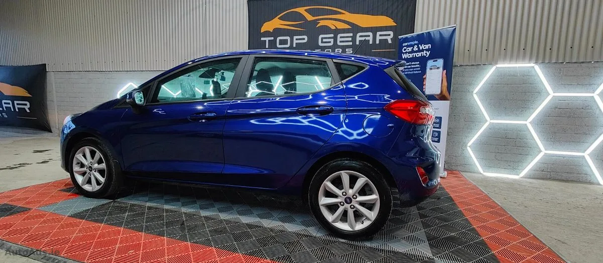 2018 Ford Fiesta – photo 4