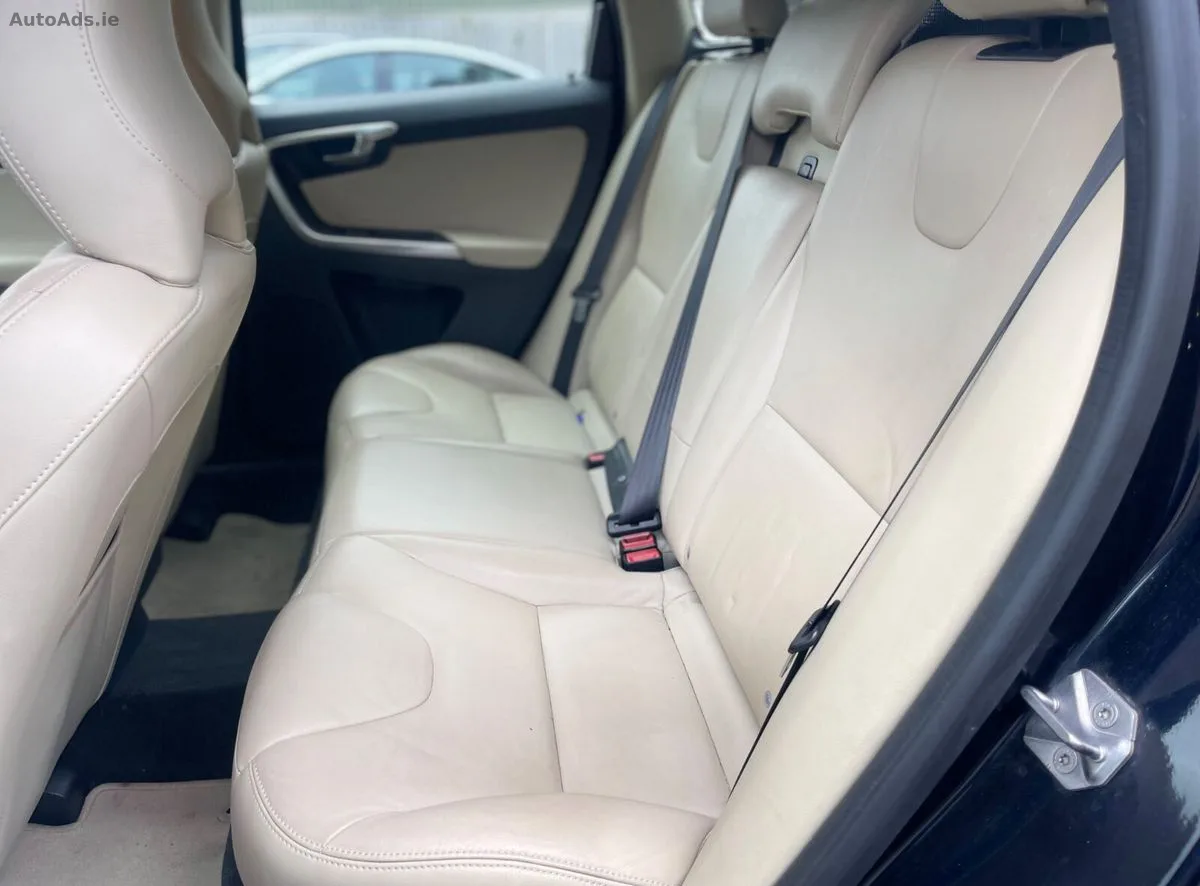 2017 Volvo XC60 – photo 15