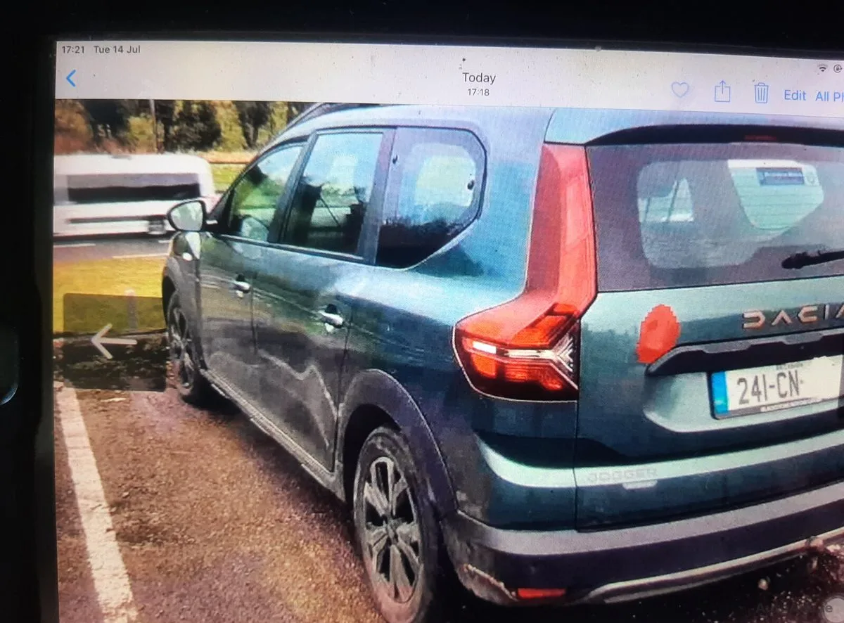 DACIA JOGGER HEV 145 EXTREME AUTOMATIC 2024 – photo 3
