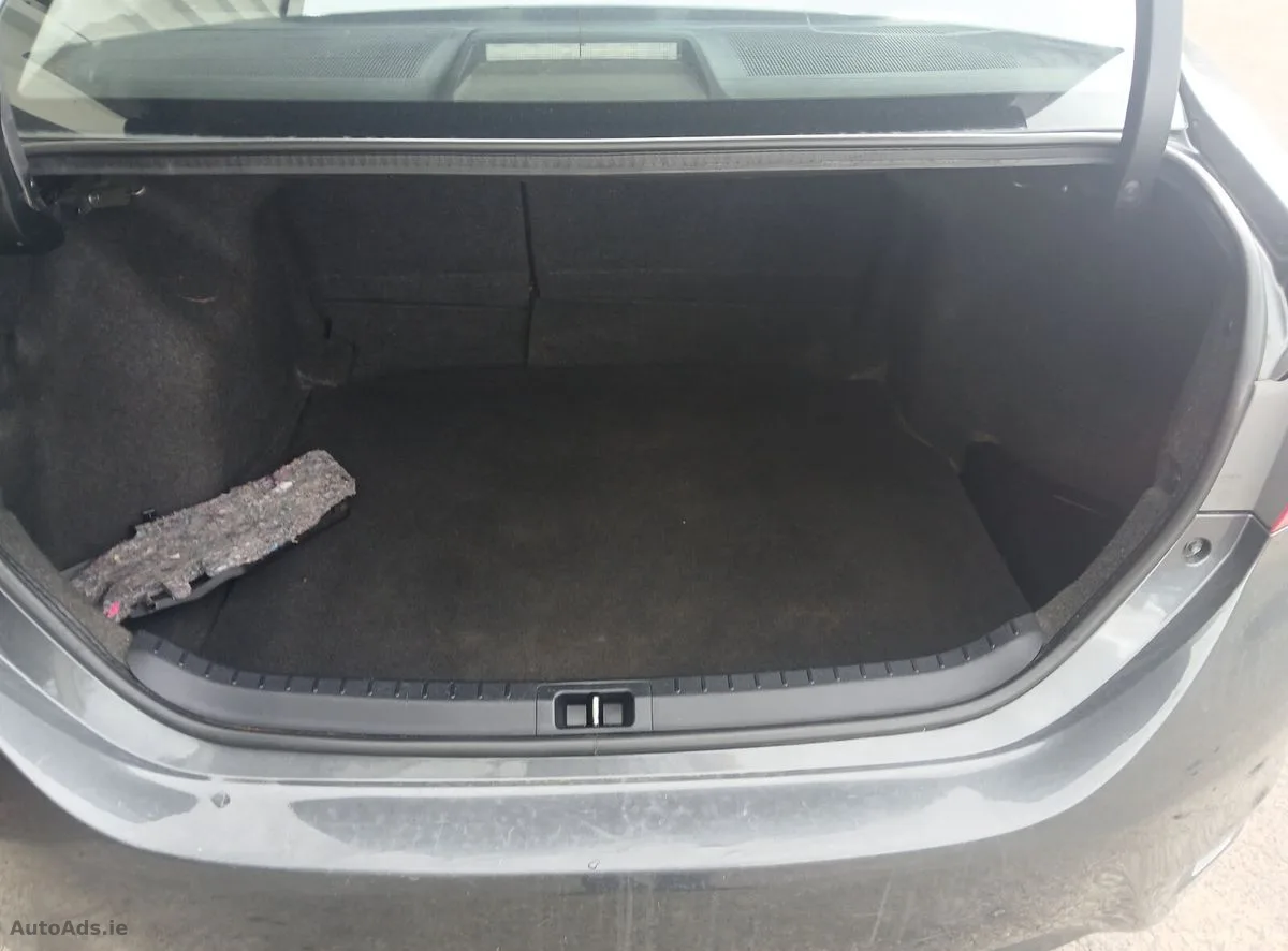 2015 Toyota Corolla – photo 9