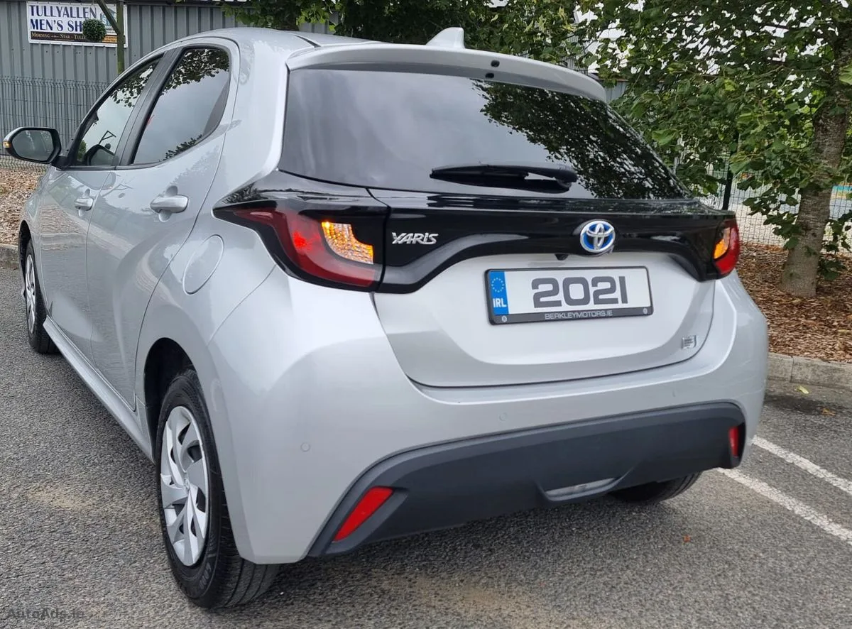 2021 Toyota Yaris – photo 10