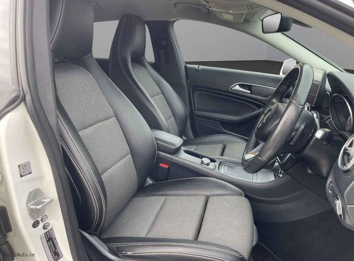 2017 Mercedes-Benz CLA – photo 10