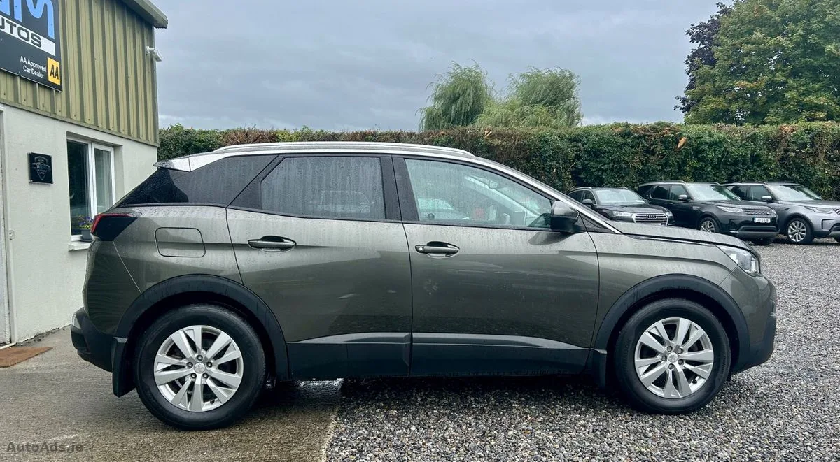 2020 Peugeot 3008 – photo 2