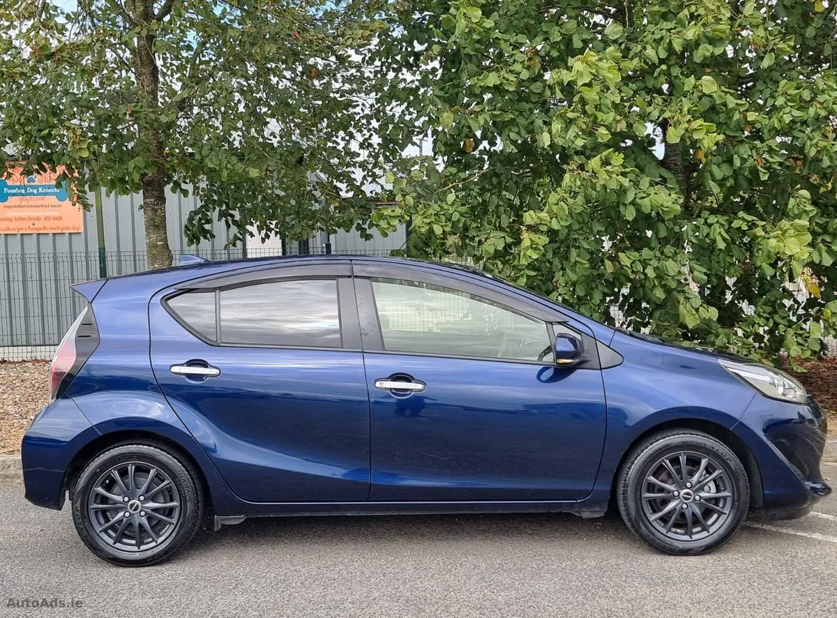 2021 Toyota Aqua – photo 10