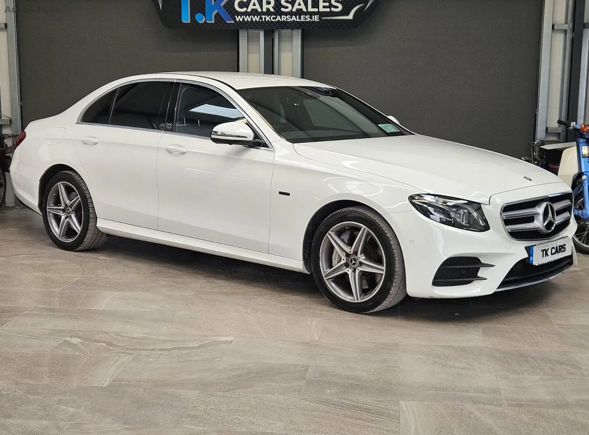 2020 Mercedes-Benz E-Class – photo 1