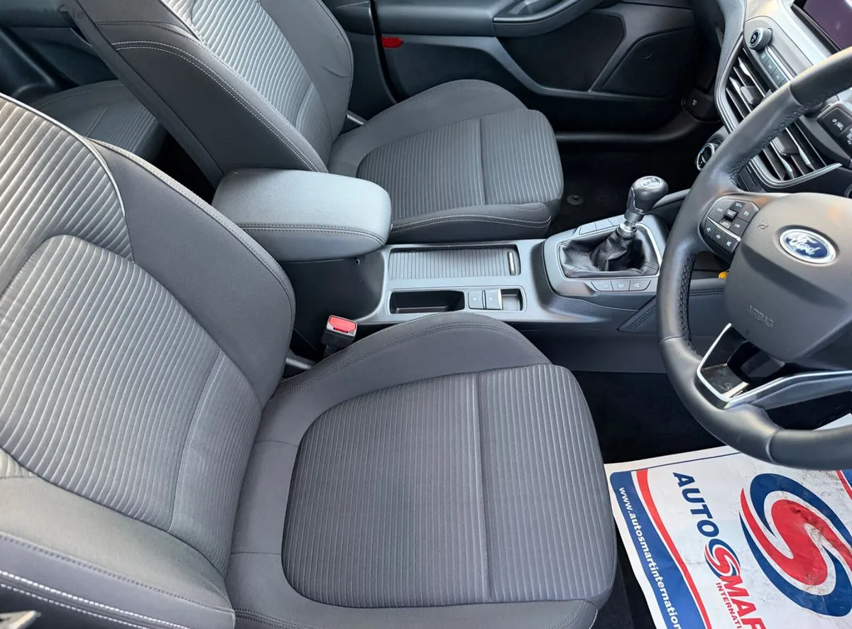 2020 Ford Focus – photo 9