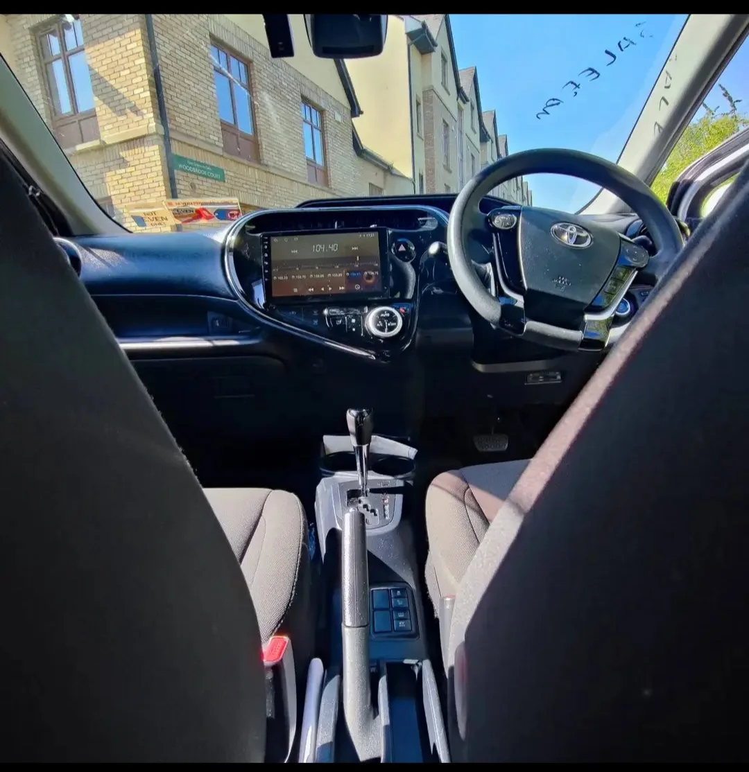 2019 Toyota Aqua – photo 4
