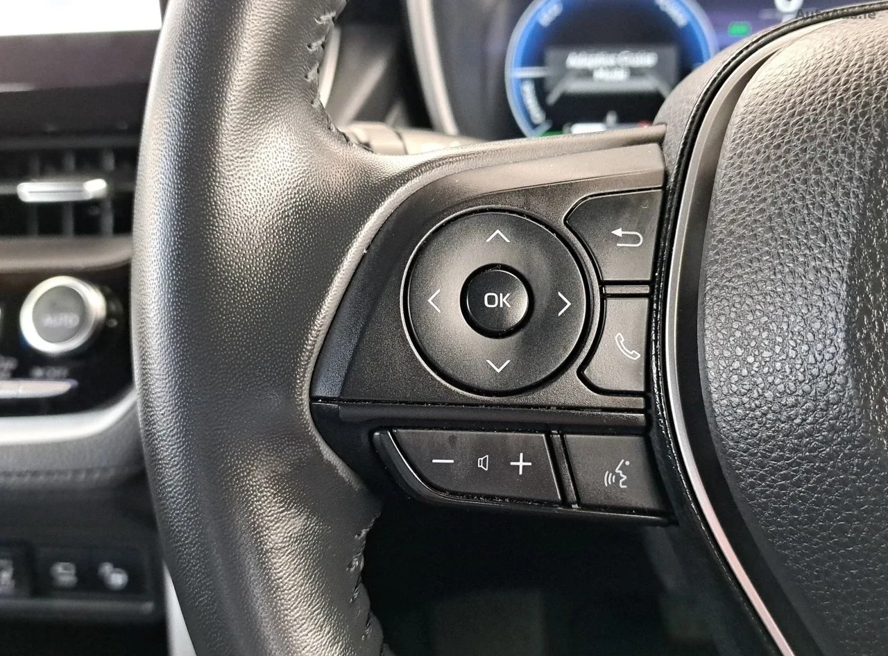 2023 Toyota Corolla Cross – photo 18