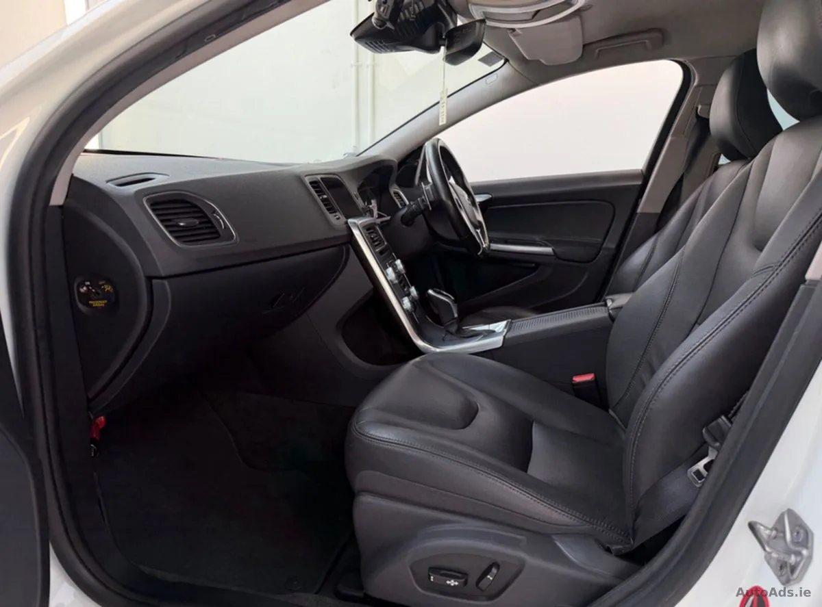2018 Volvo V60 – photo 18