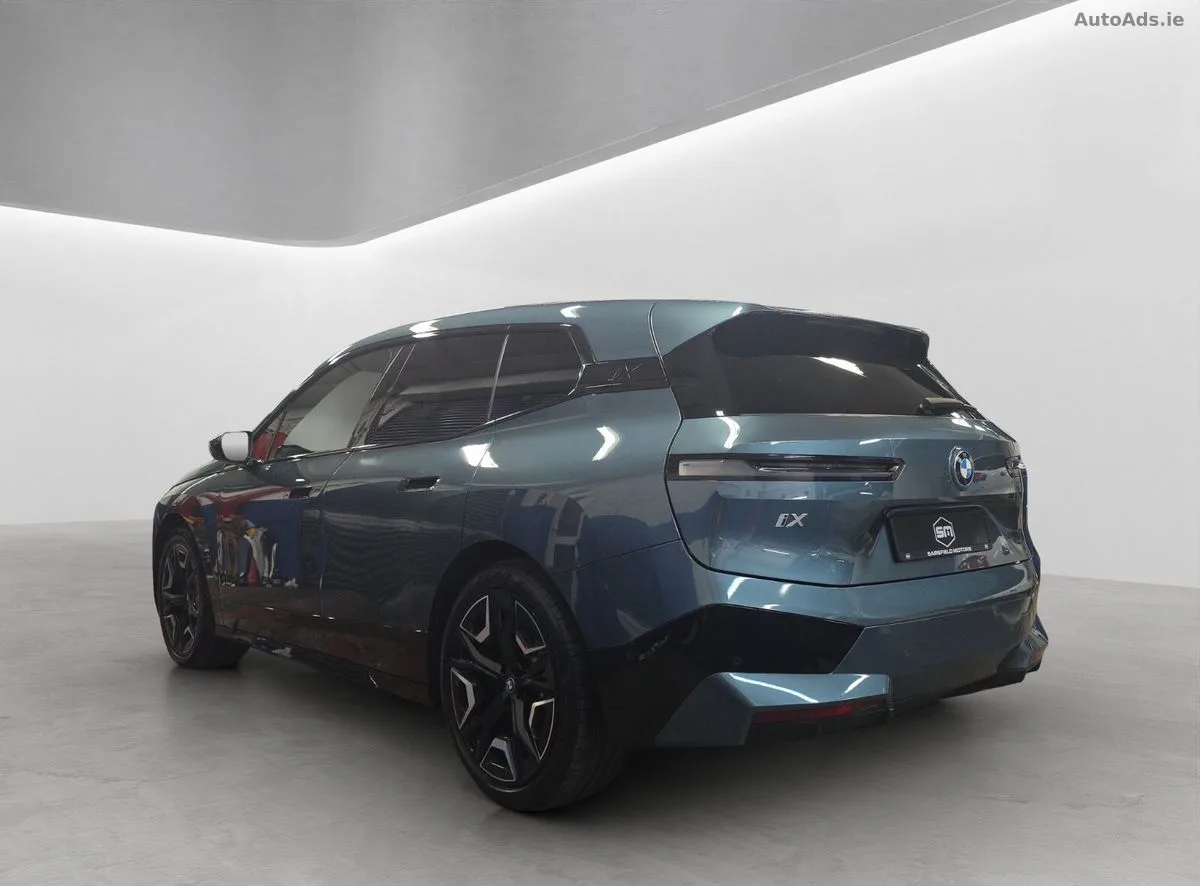 2022 BMW iX – photo 4