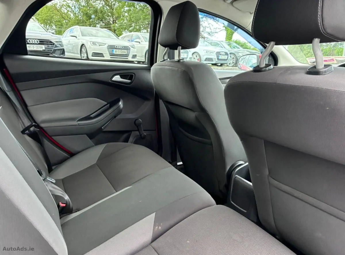 2012 Ford Focus – photo 6
