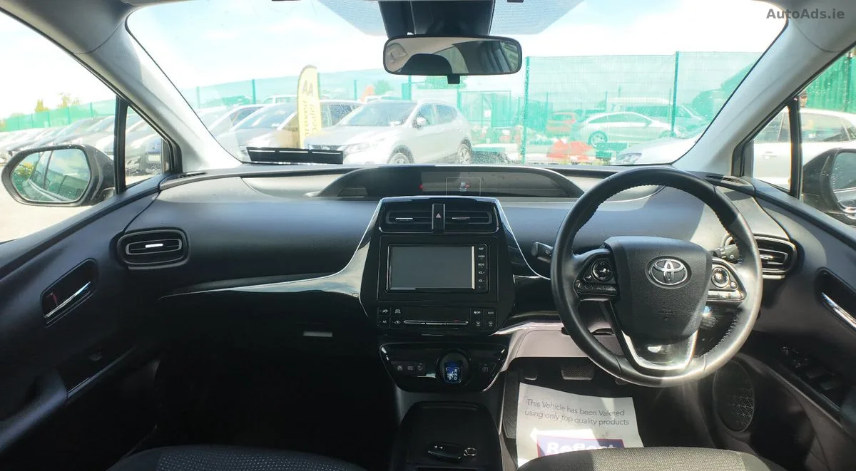 2020 Toyota Prius – photo 12
