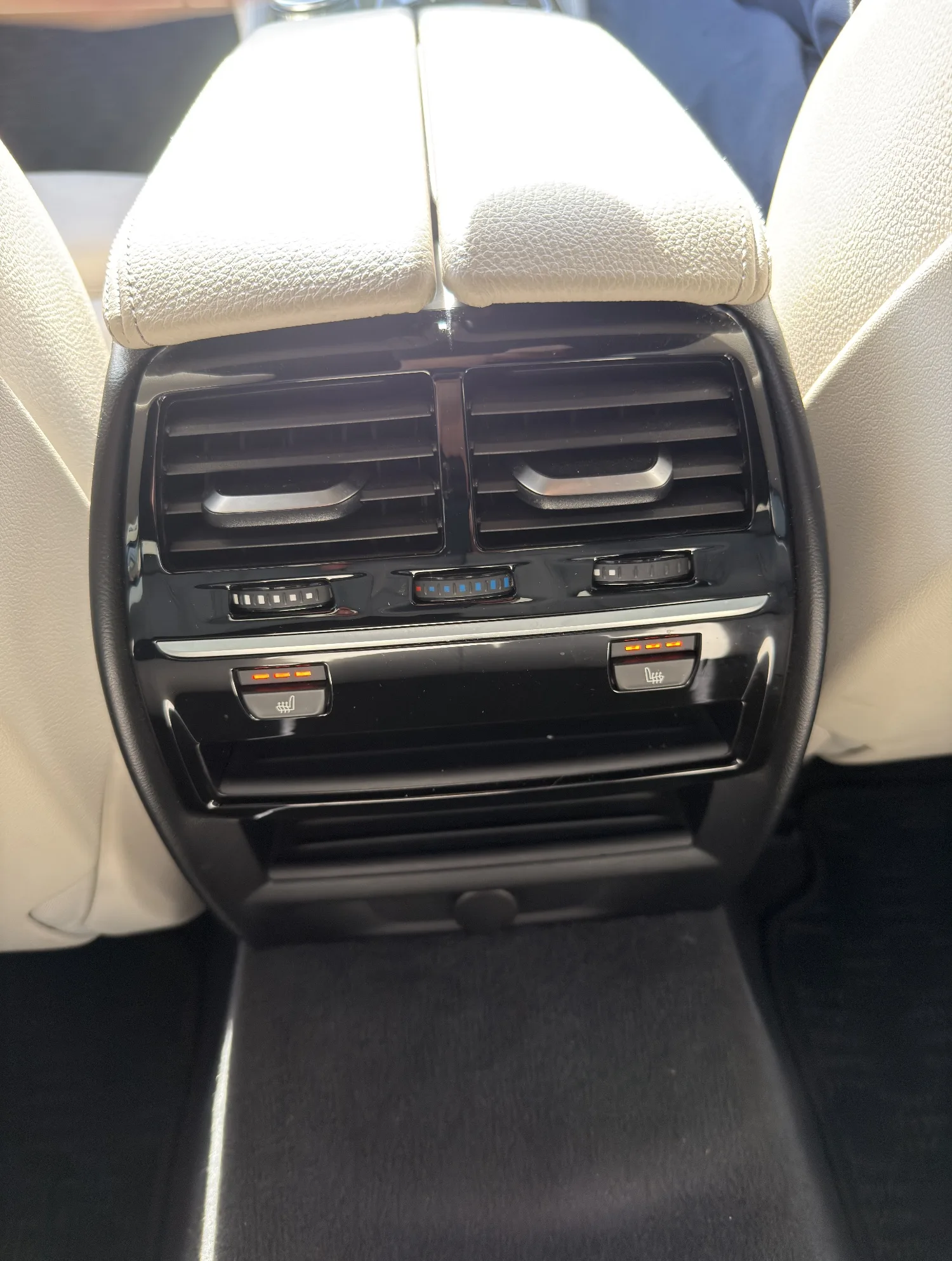 2018 BMW 5 Series – photo 8