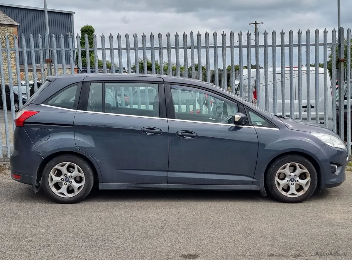 2014 Ford Grand C-Max