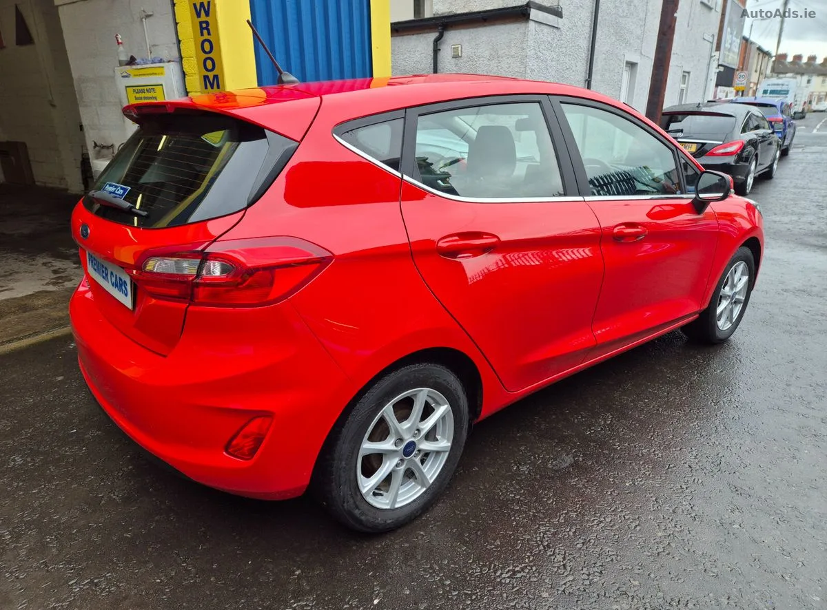 2018 Ford Fiesta – photo 3