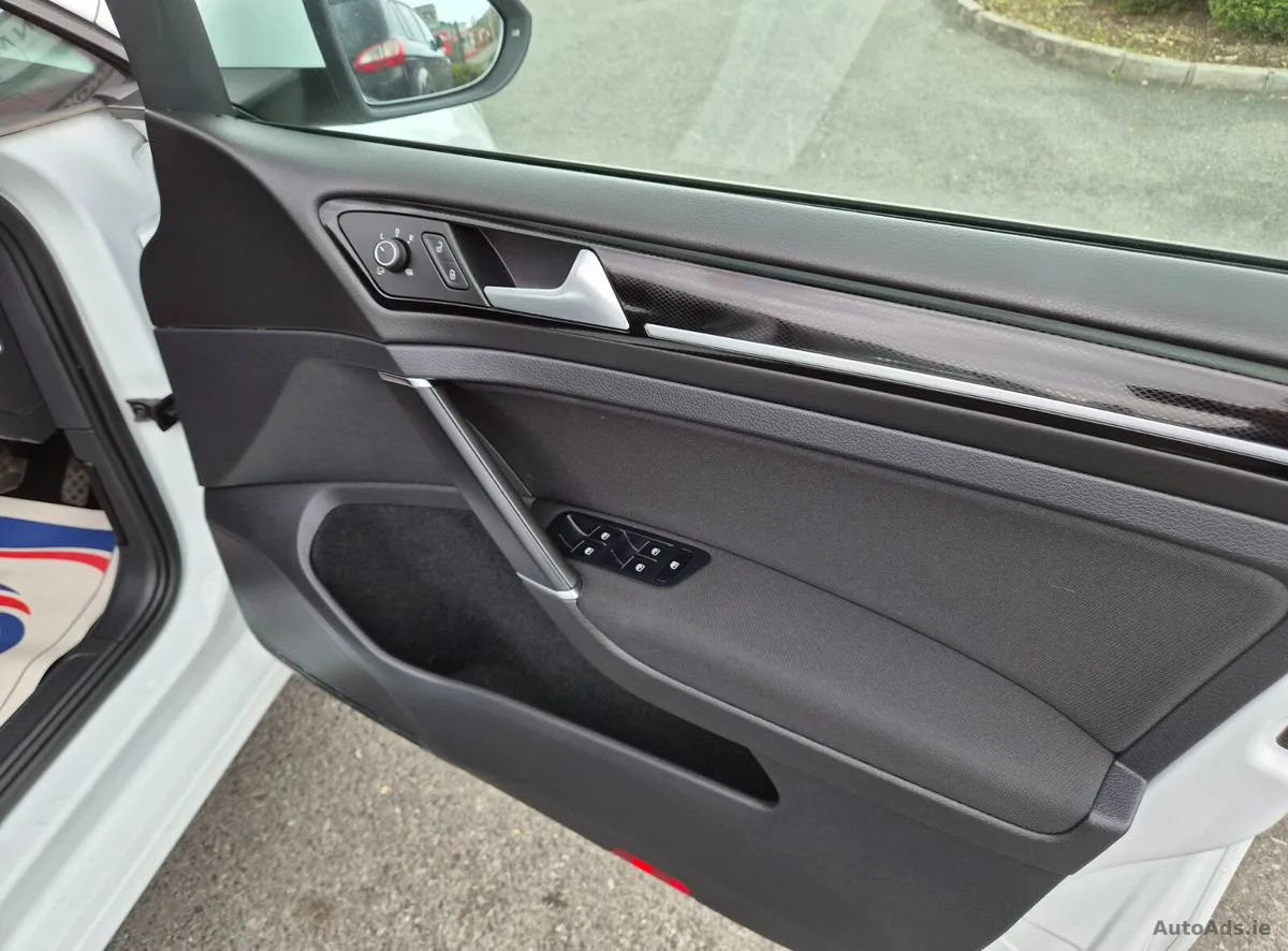 2016 Volkswagen Golf – photo 11