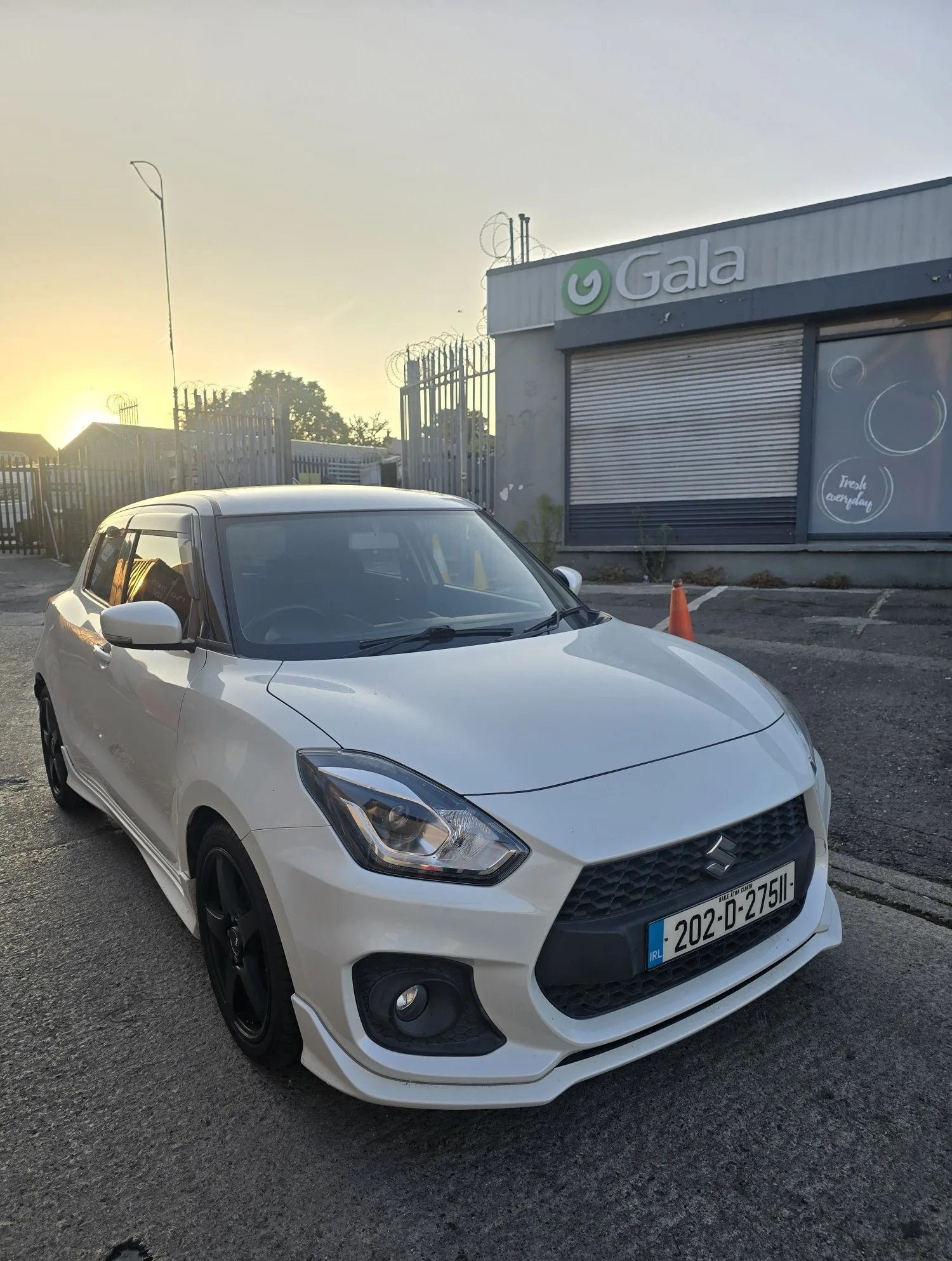 2020 Suzuki Swift – photo 2