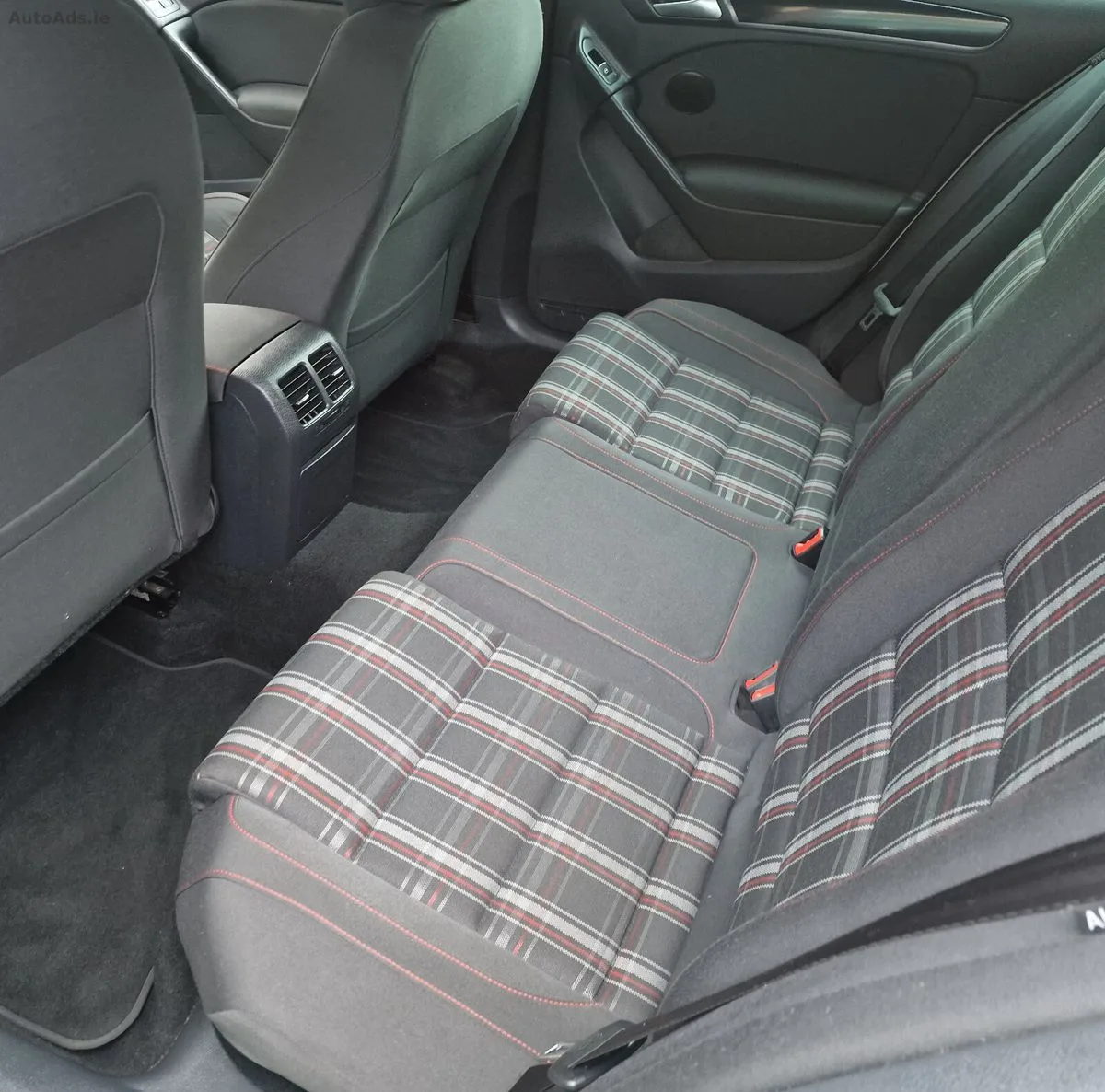 2012 Volkswagen Golf – photo 12