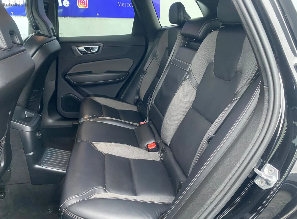2021 Volvo XC60 – photo 4