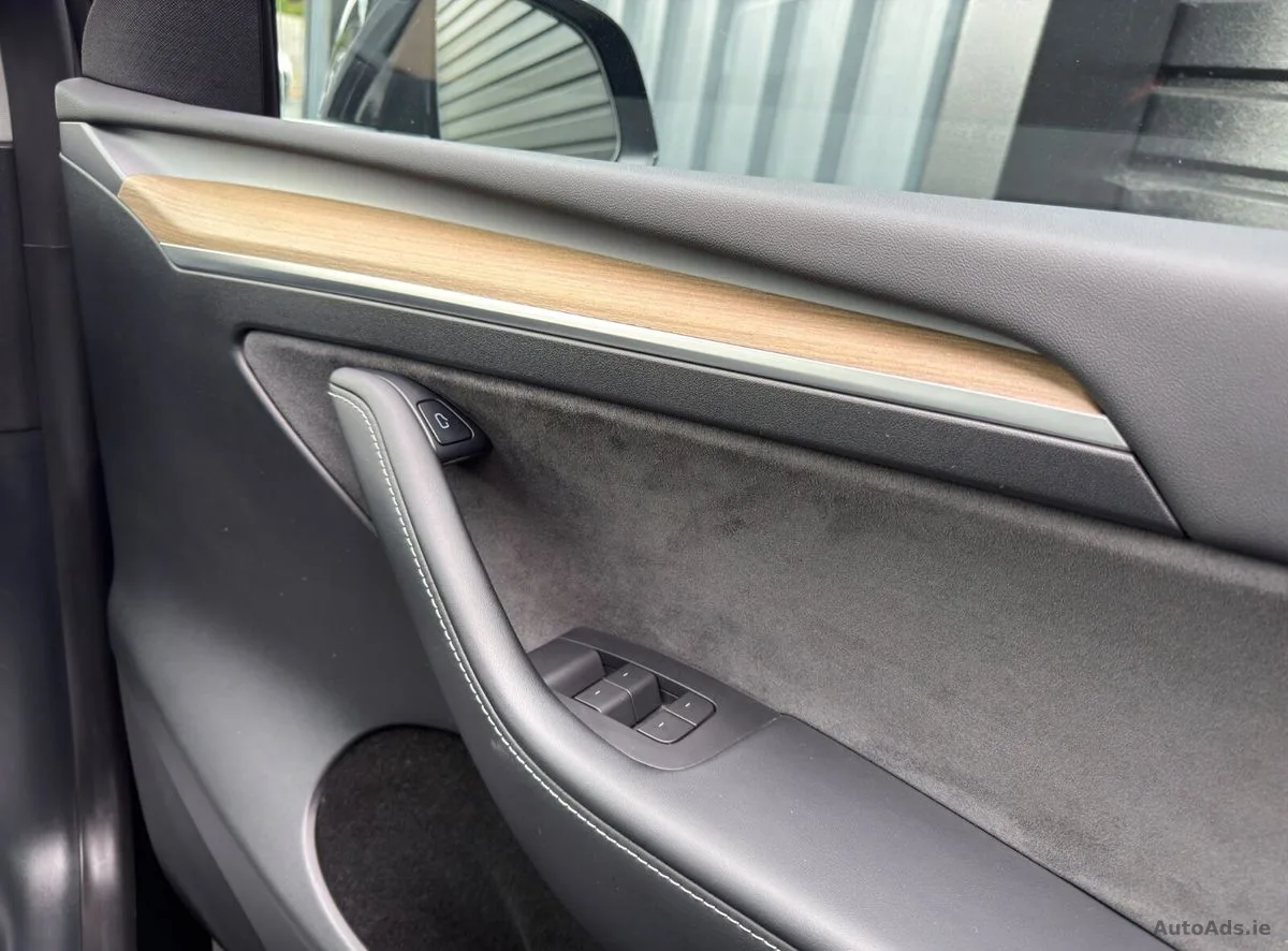 2022 Tesla Model Y – photo 17