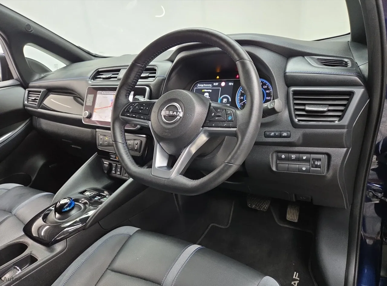 2024 Nissan Leaf – photo 8