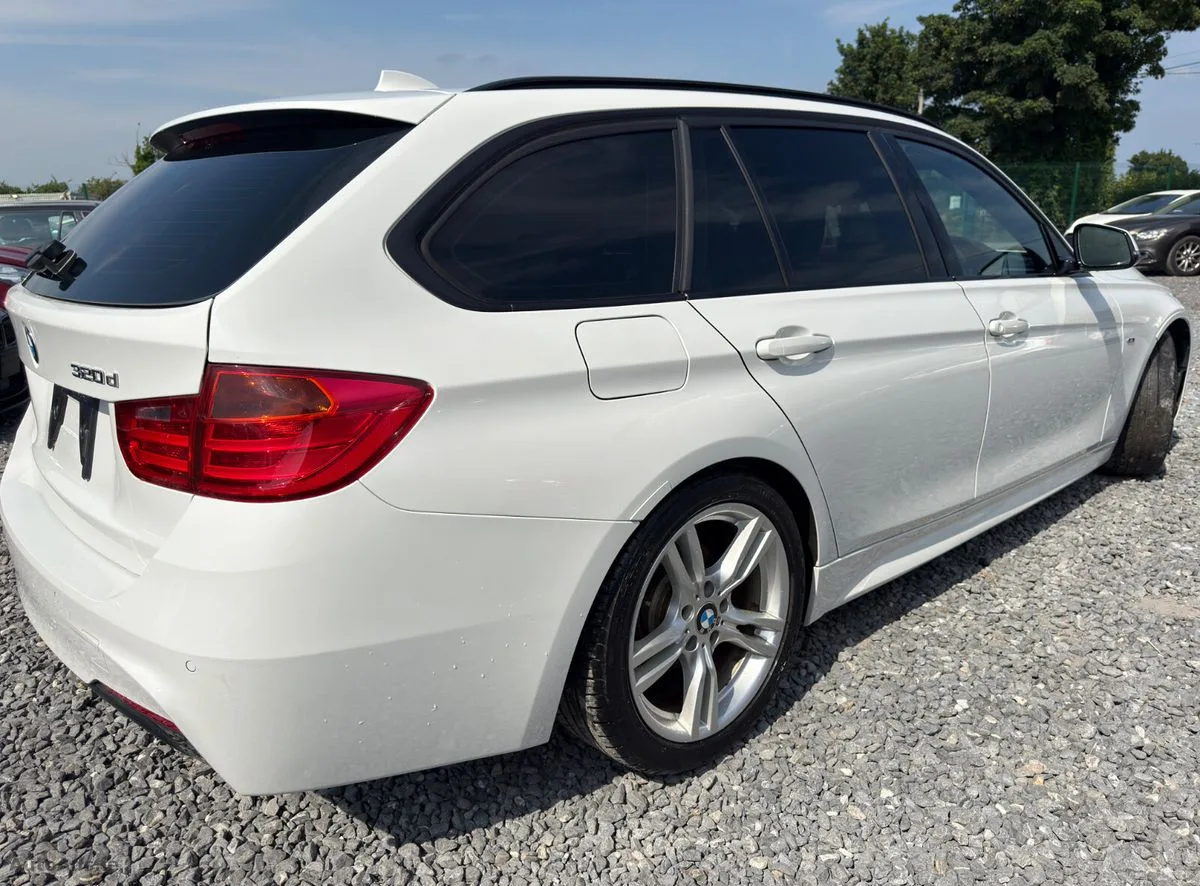 2013 BMW 3-Series – photo 6