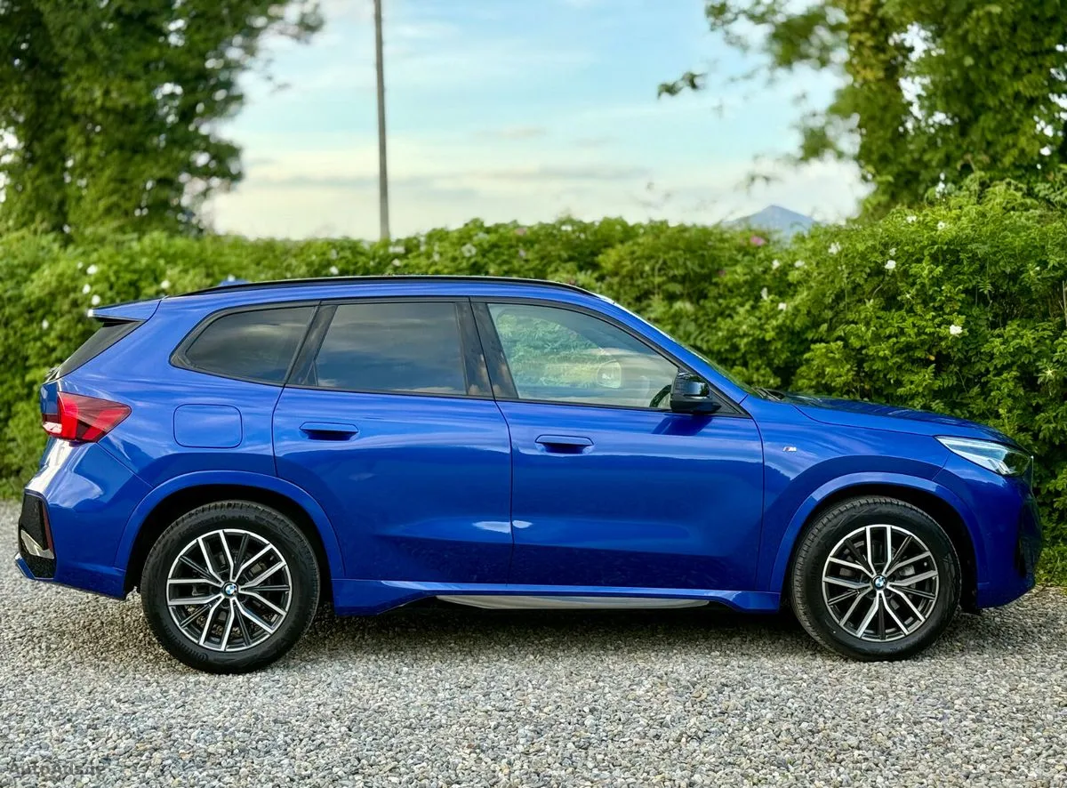 2025 BMW X1 – photo 18