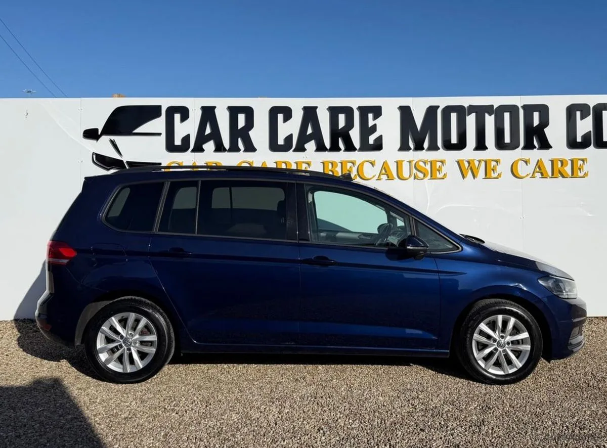 2018 Volkswagen Touran – photo 2